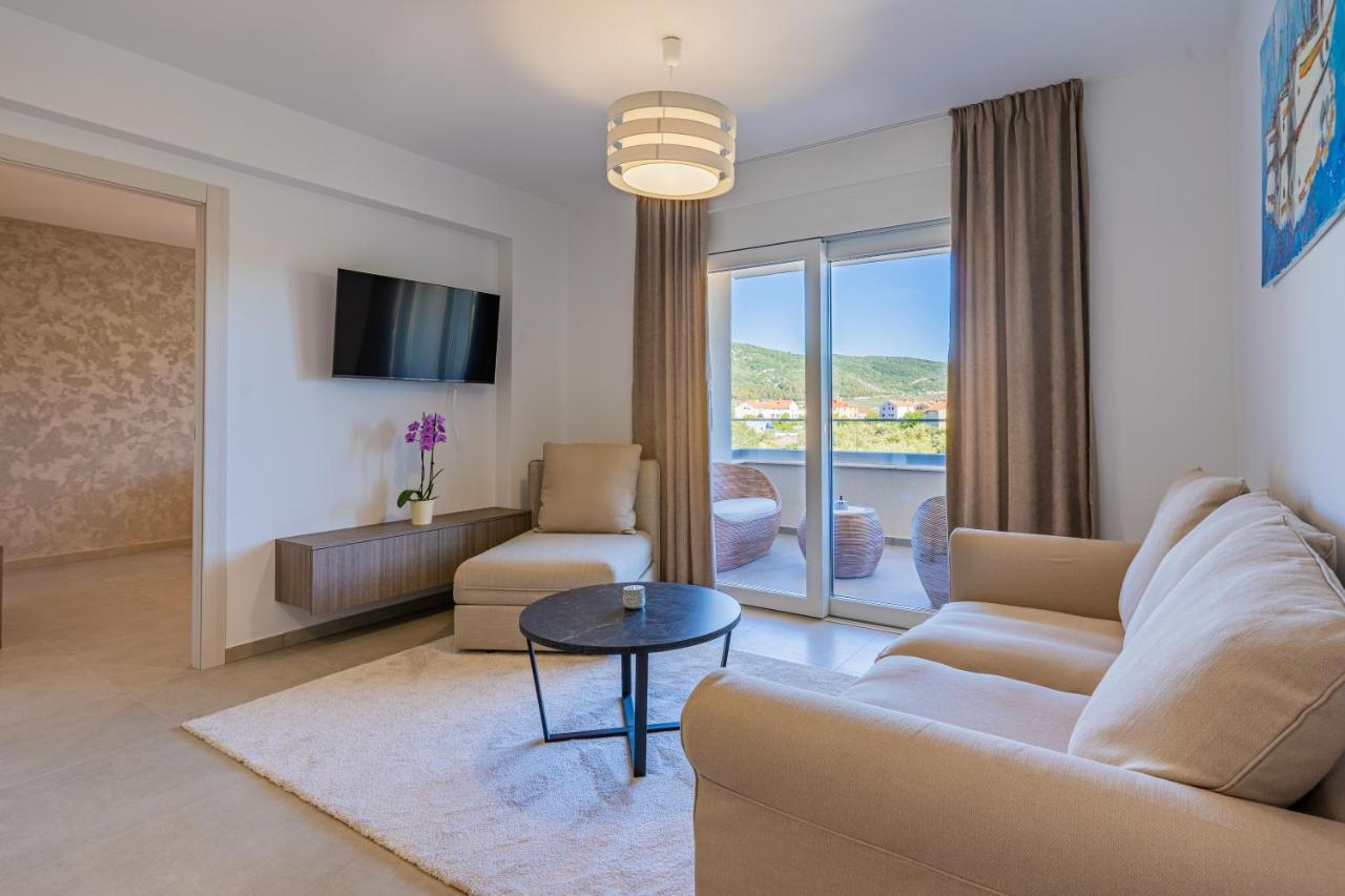 Orhideja Aparthotel 4*